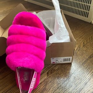 Girls Pink Slip on Uggs. Brand New in Box.